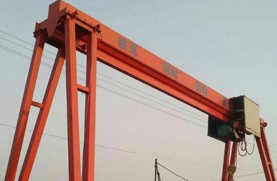 浙江龙门吊减速器怎么会渗油? 浙江龙门吊减速器怎么会渗油?