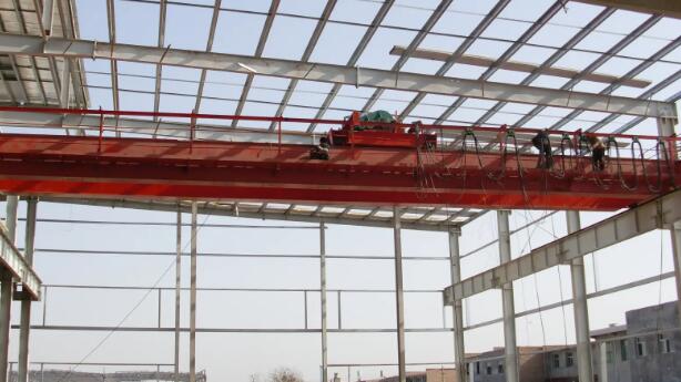 有关双梁起重机清除铁锈的具体方式有什么呢？