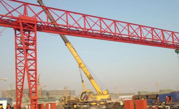 双梁龙门吊怎么稳定操作才能保证**性 双梁龙门吊怎么稳定操作才能保证**性