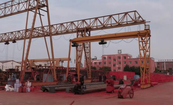 单梁二手龙门吊应用变频式自动控制系统的优势