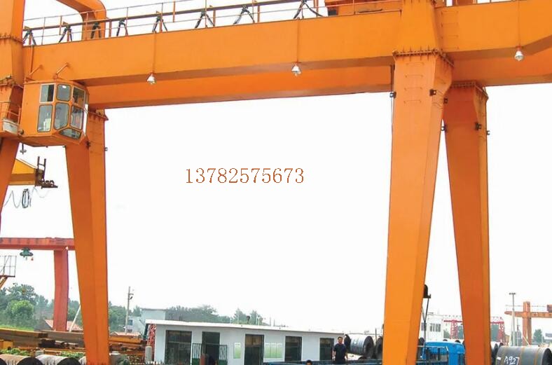 门式起重机的特性都有哪些？