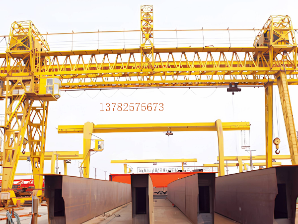 龙门吊起重机如何调整和控制吊钩高度？