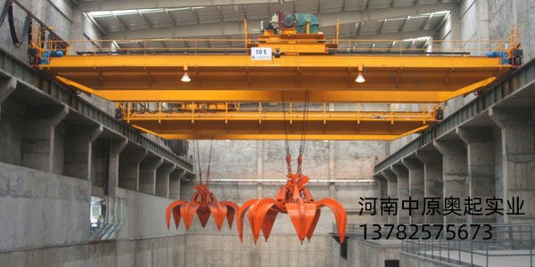 抓斗起重机在施工中的优点