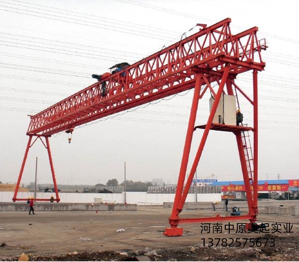 门式起重机在高溫期内需科学安排野外作业